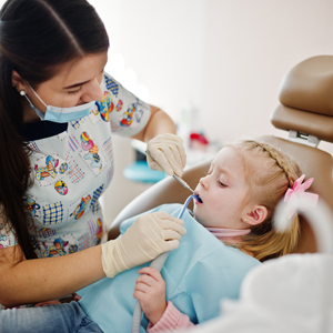 5 Tips to Ease Your Child’s Fear of the Pediatric Dentist in Garden City